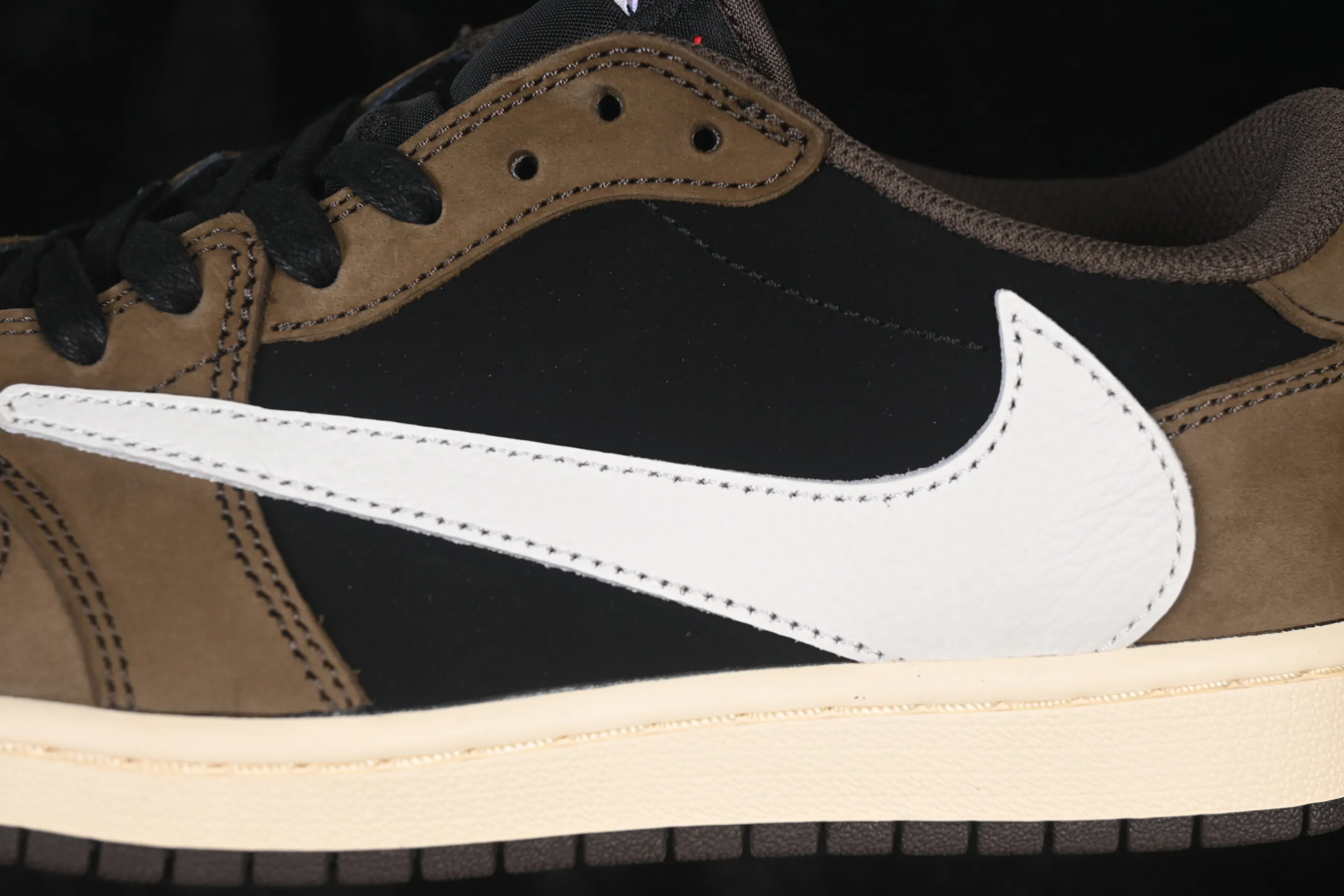 All categories Air Jordan Jordan series basketball shoes Air Jordan 1 Low ZG version Travis Scott x Air Jordan 1 Low OG AJ1 Joe 1 undercut low top full head layer CQ4277-001